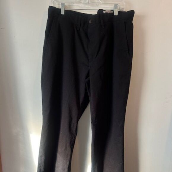 Goodfellow & Co. Black Hennepin Chino Straight leg pants, size 36/34 - Picture 1 of 3